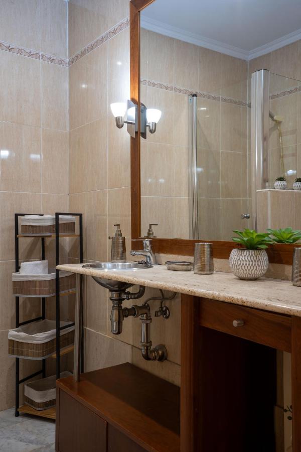 Reina Aixa- Apartamento Centro Granada Eksteriør billede